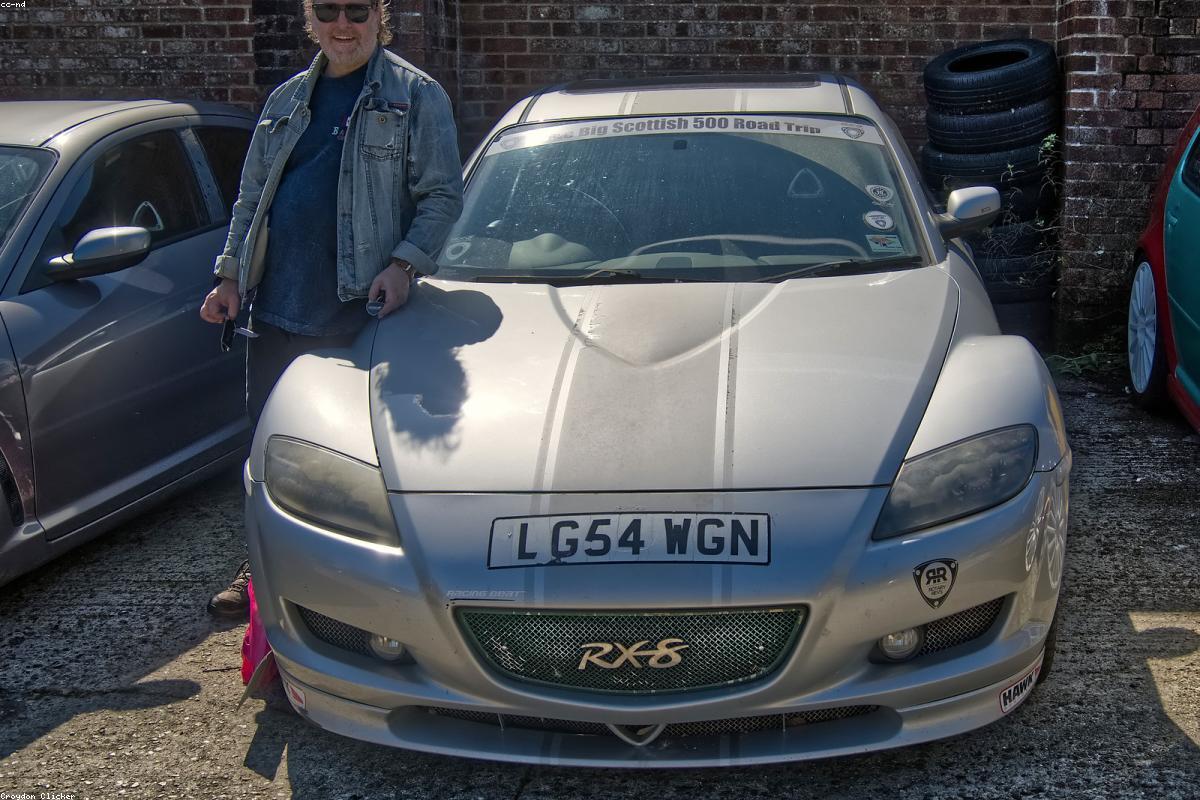 Nettoyage et rénovation d'une sellerie en cuir automobile